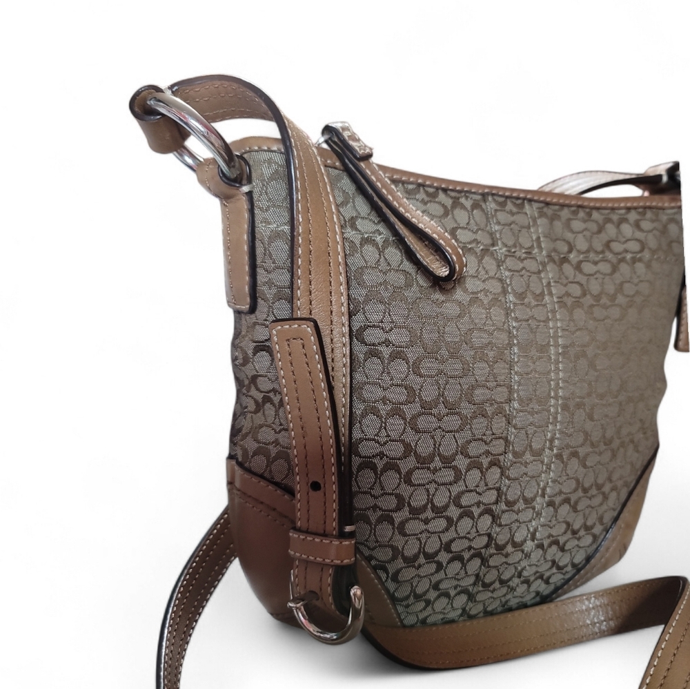 COACH Vintage Small Tan Signature Crossbody Bag In EUC - Picture 4 of 10